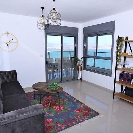 Aristone Luxury Apartment Τιβεριάδα Εξωτερικό φωτογραφία