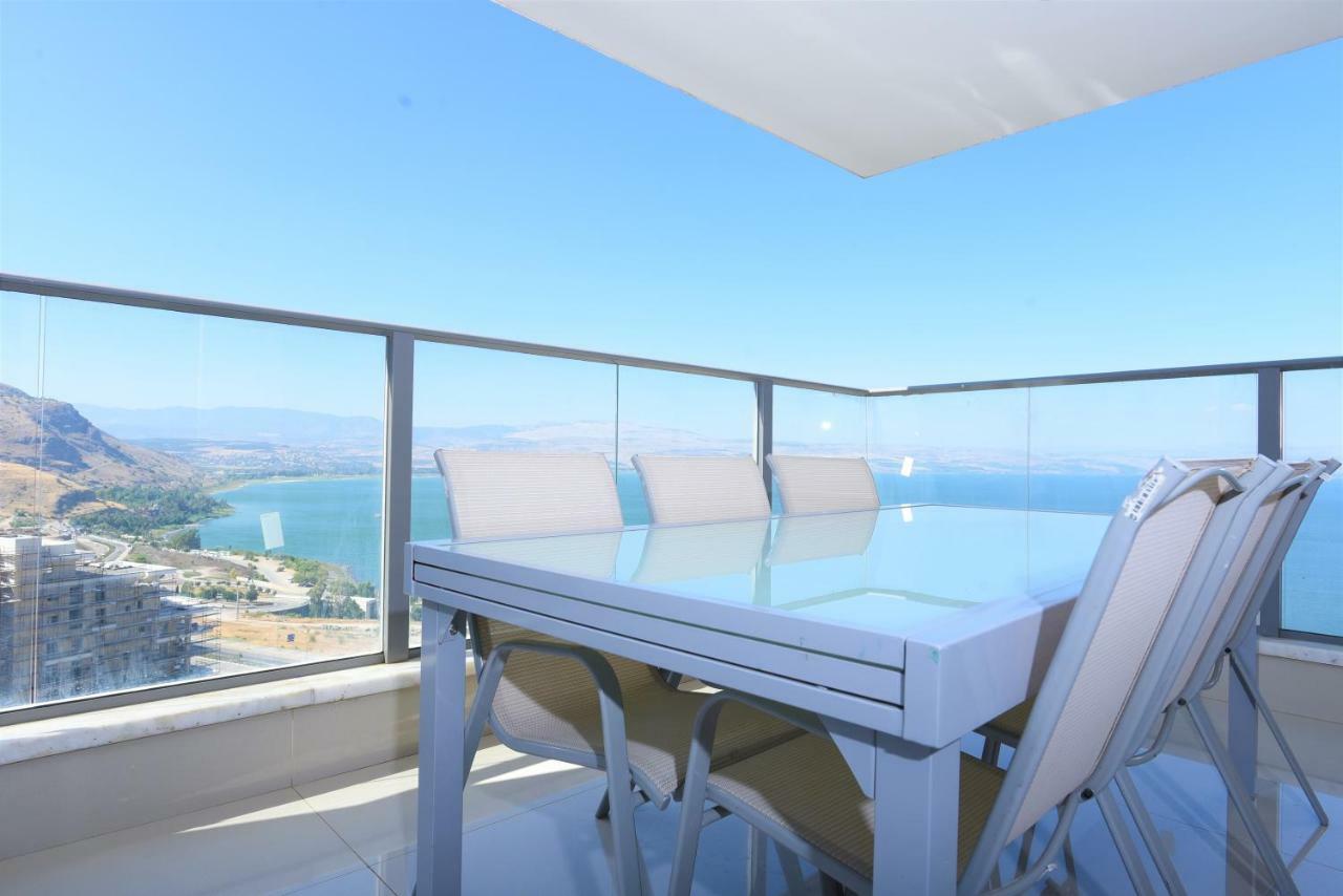 Aristone Luxury Apartment Τιβεριάδα Εξωτερικό φωτογραφία