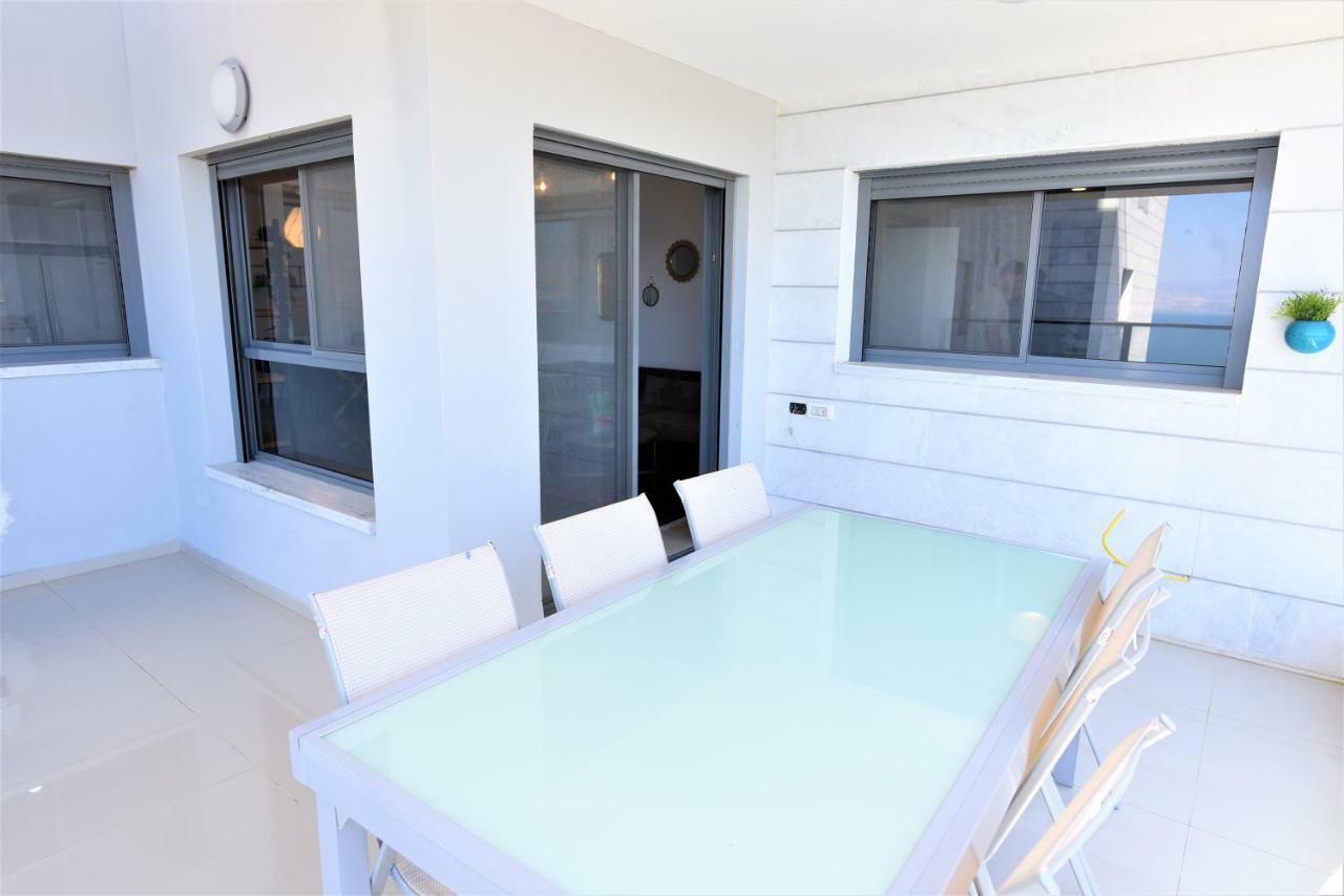 Aristone Luxury Apartment Τιβεριάδα Εξωτερικό φωτογραφία