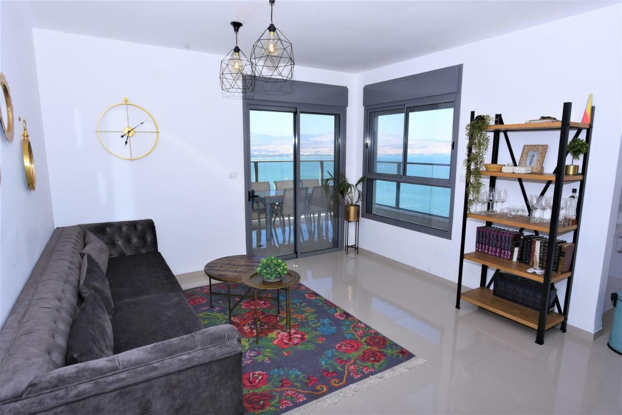 Aristone Luxury Apartment Τιβεριάδα Εξωτερικό φωτογραφία